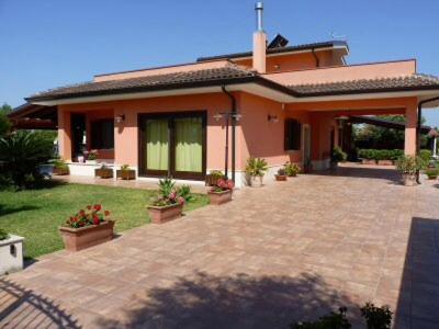La Stanza Delle Muse In Villa Con Piscina Fontane Bianche Eksteriør billede